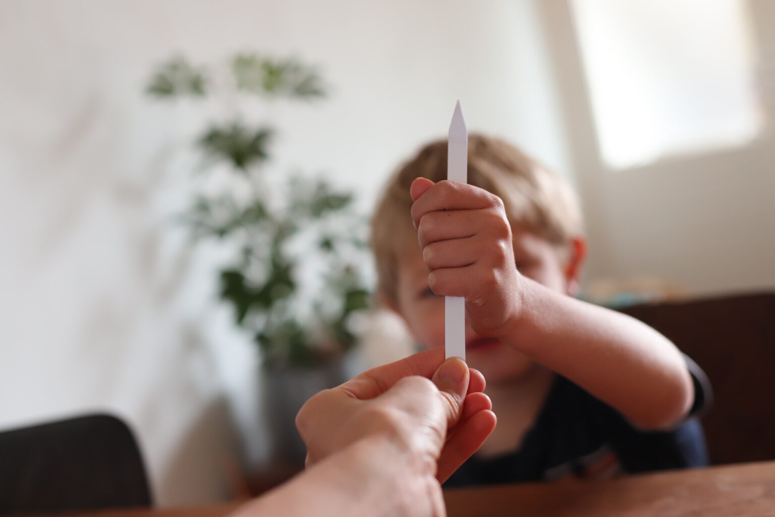 Etherische olie veilig gebruiken bij baby's en kinderen